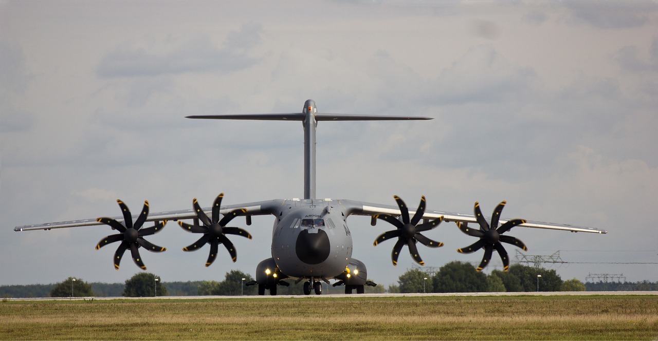 airbus military a400m - Housity